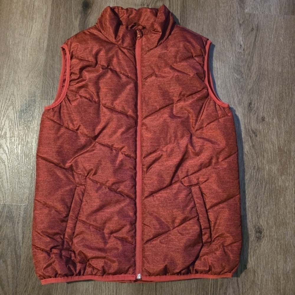 Xersion Boys Red Puffer Vest Full Zip Lightweight Winter Size XL 18/20 NWOT